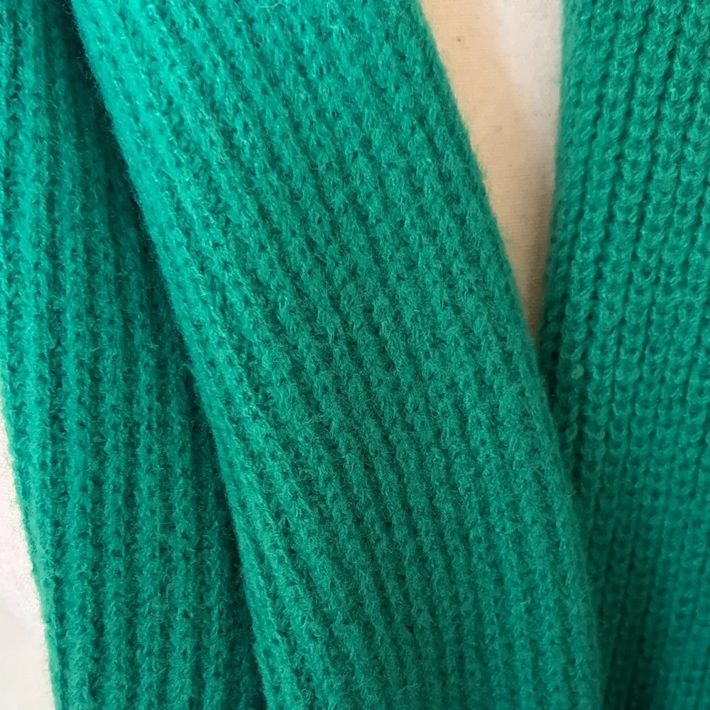 Loft Oversized Kelly Green Woven Knit Scarf 35